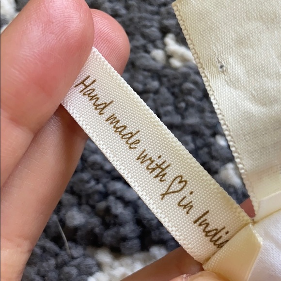 Beautiful white wrap skirt - Picture 4 of 6